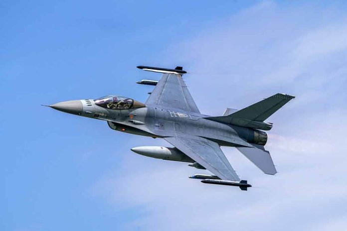 F-16 flying