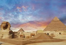 Egyptian landmarks of the Sphinx and pyramids