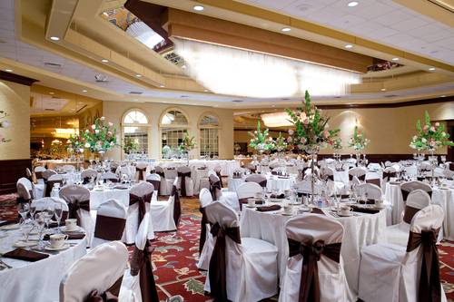 shutterstock_98718086.jpg featured image Elegant banquet hall set for a formal event.