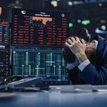 Currency Fire Alarm Jolts Dollar-Yen Trader stressed out by multiple declining stock charts.